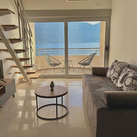 Waterfront Apartments Котор Екстер'єр фото