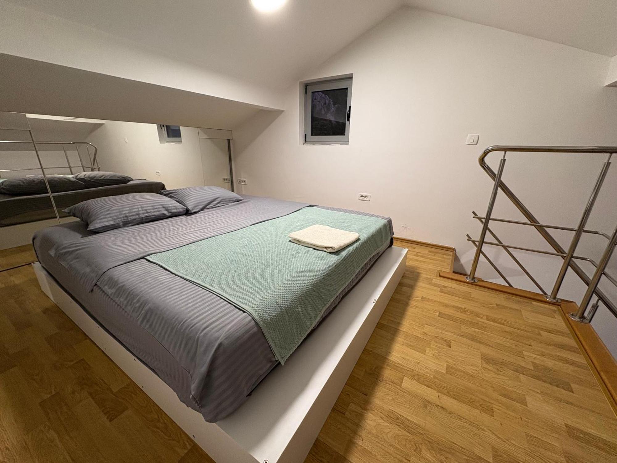Waterfront Apartments Котор Екстер'єр фото